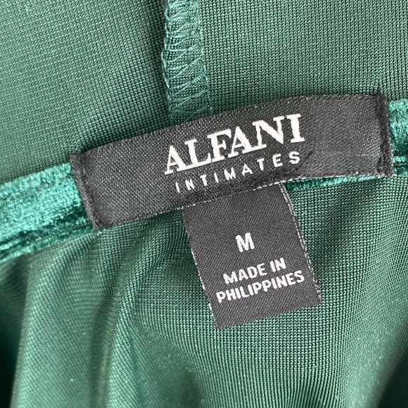 NEW ALFANI Green Velvet Hoodie Size Size Medium - Picture 4 of 6
